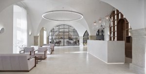 Transformace barokní sýpky ve Velkých Pavlovicích na hotel Lotrinský, EA architekti