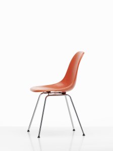 Židle Eames fiberglass DSX.
