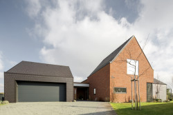 Rodinný dům Lužianky, Sebastian Nagy