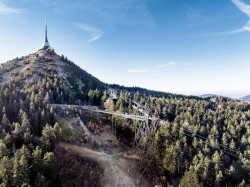 Ještěd - vznikne také nová mezistanice umožňující přístup na hřebenové trasy.