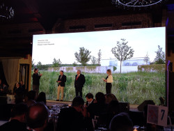 vyhlášení ceny BMIAA v Seville