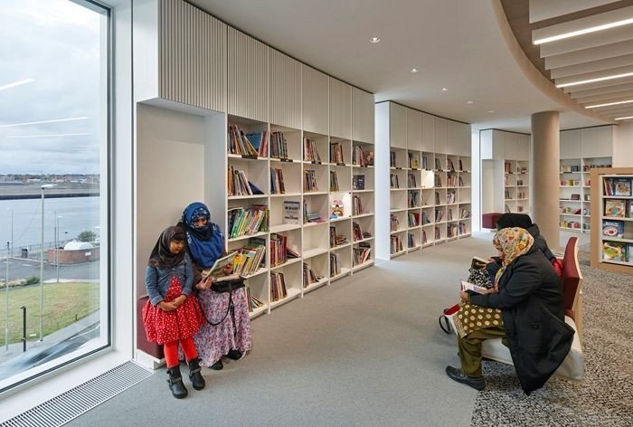 FaulknerBrowns Architects, The Word, foto