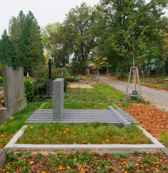 náhrobek rodiny Neumark, studio NEW WORK