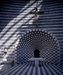 Mario Botta, Kostel sv. Jana Křtitele (CH) - foto