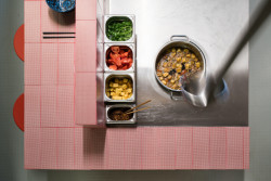 Architektonické studio NEUHÄUSL HUNAL navrhlo interiér pražského vietnamského bistra An