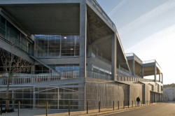 Škola architektury École Nationale Supérieure d’Architecture v Nantes, 2003-2008. Foto: Philippe Ruault