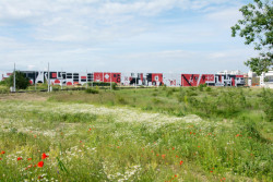 Polep industriální developerské skladištní haly CTPark Plzeň, Kristina Fišerová.