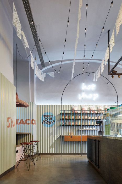 Burrito Loco, Formafatal