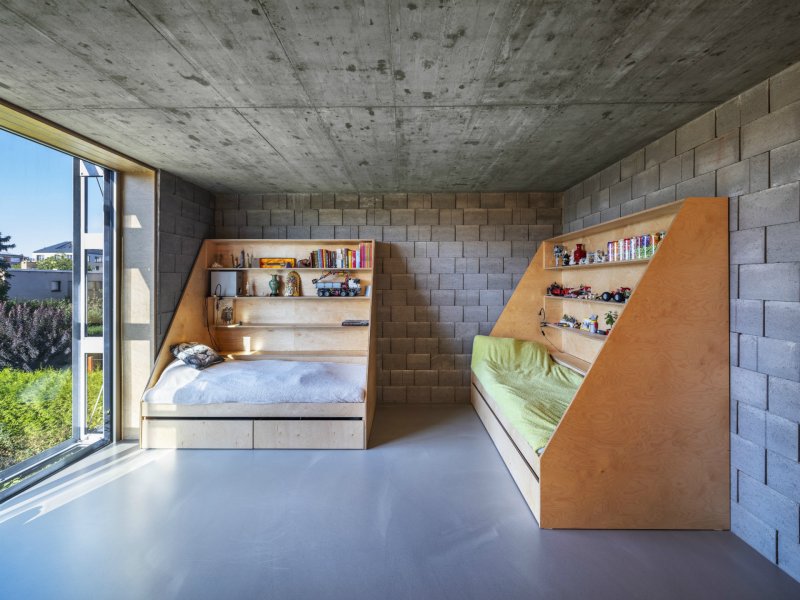 Dům v ocelovém korzetu, Jan Šépka /Šépka architekti/