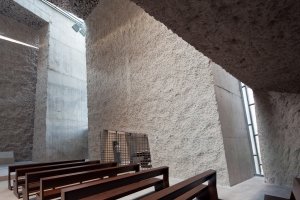 Menis Arquitectos postavili kostel svatého Spasitele ve městě La Laguna na Tenerife