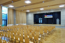 Radnice a kulturní dům Chlumec, Ondřej Tuček, Viktor Tuček- foto