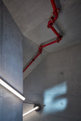 Sídlo Kloboucké lesní od ateliéru Mjölk