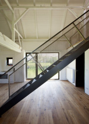 ov-a, Rekonstrukce chalupy v Tupadlech – foto