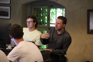 Foto z improvizované učebny - prezidentského salónku restaurace U Orloje - místa konání Letní školy BIM modelování v Žatci