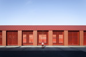 Hasičská zbrojnice a zázemí technických služeb v Líbeznicích, Ehl&Koumar architekti/ Lukáš Ehl, Tomáš Koumar, Jaroslav Malina, Jan Lankaš