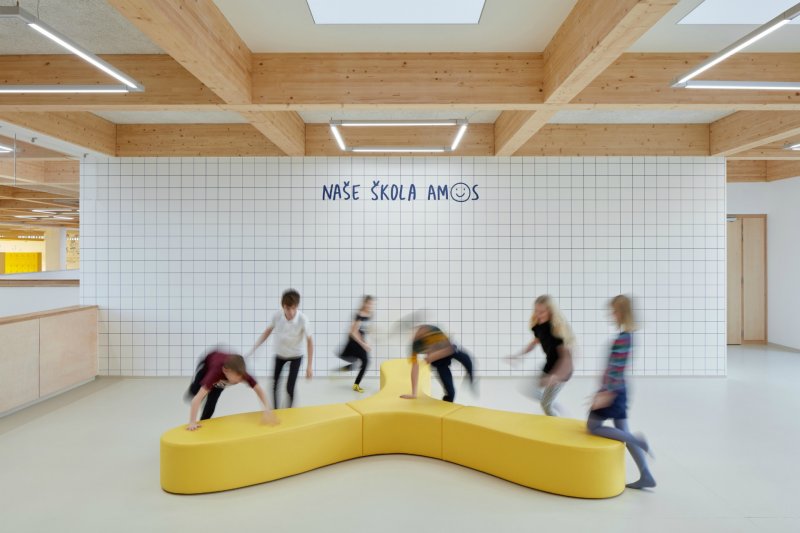 Základní škola Amos pro Psáry a Dolní Jirčany, SOA architekti