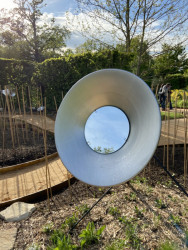 Zahrada sdíleného vědomí po dokončení v dubnu. Foto: Jan Trpkoš