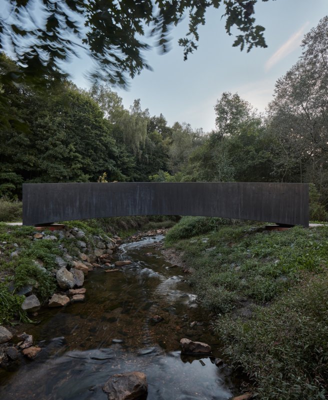 Lávka přes Dřetovický potok, Aoc architekti + Kloknerův ústav ČVUT v Praze (Ondřej Císler a Petr Tej)