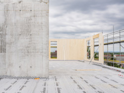 Architektonické studio Perspektiv dokončuje čtyřpodlažní kancelářskou budovu v Českých Budějovicích