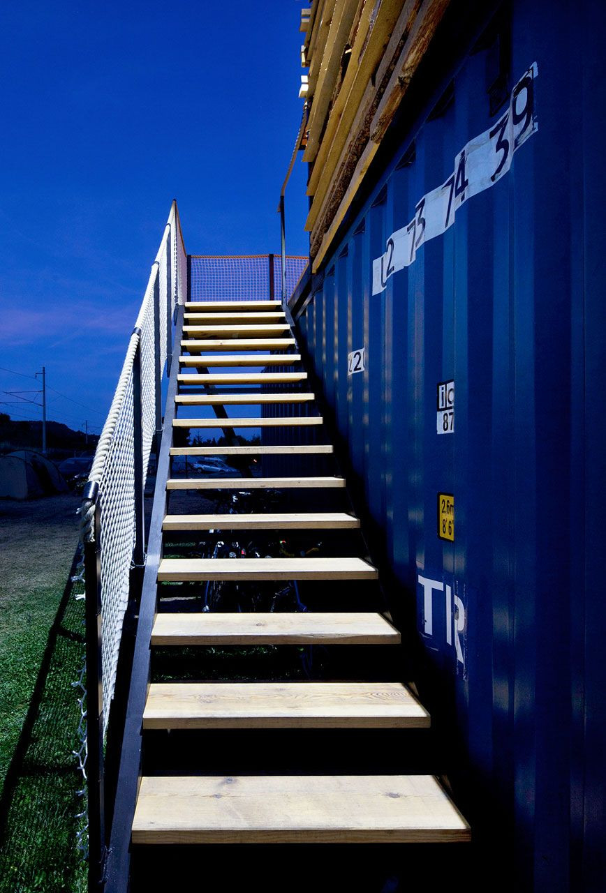 ARTIKUL architekti, ContainHotel - foto