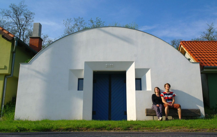 ORA, Vinný sklep U Modráka – foto