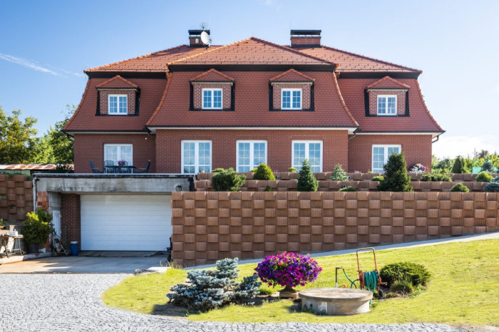 Střešní taška Bobrovka