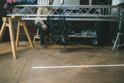 Fotografie z tvorby dokumentárního filmu Pohodlné století.