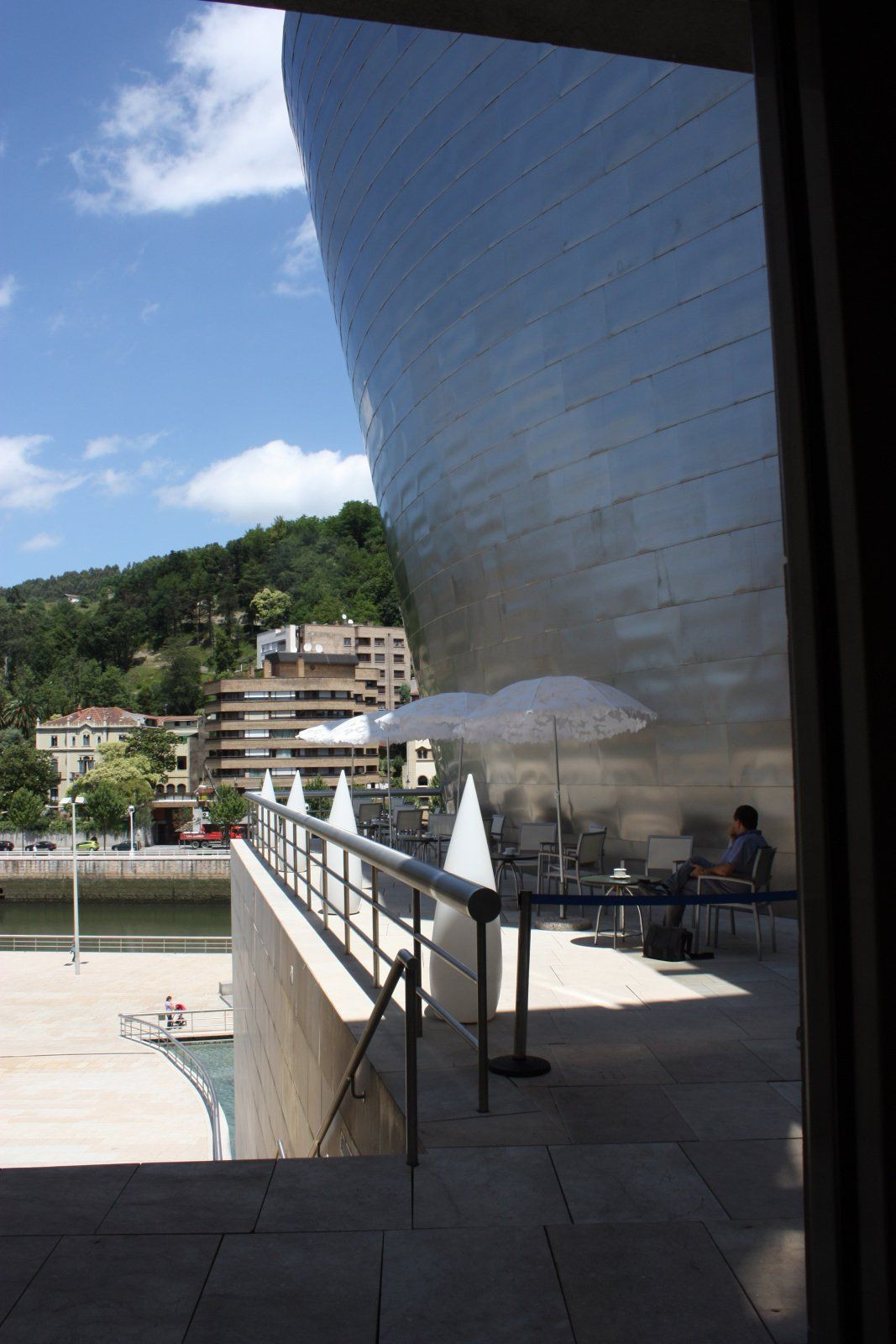 Frank Gehry, Guggenheimovo muzeum v Bilbau, foto