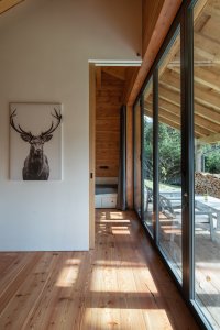 Pařezová chaloupka v Orlických horách od molo architekti