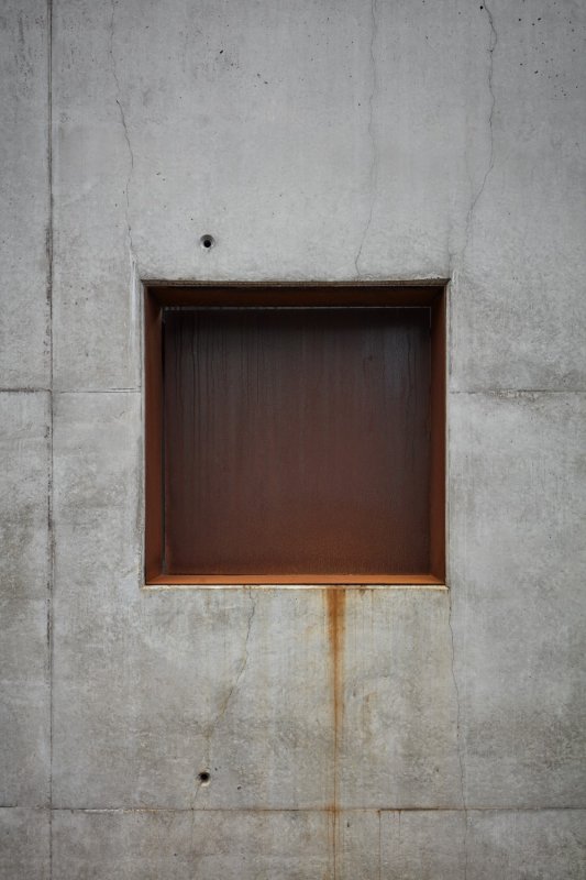Dům za zdí, Mjölk architekti