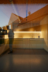 Proměna hospodářské usedlosti s mlýnem na Slovensku od RDTH architekti