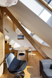 Dalibor Hlaváček, Půdní vestavba Terronská, foto