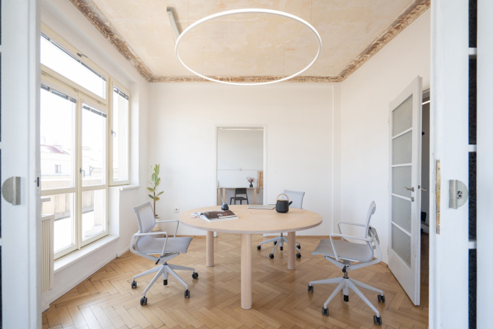 Kanceláře marketingové agentury KHS v Praze od studia COSMO