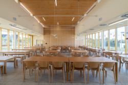 Jídelna v Základní škole Chýně