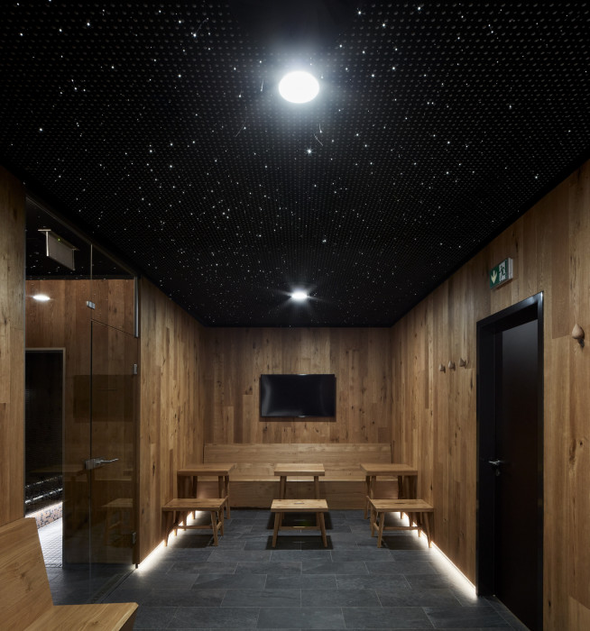 Aparthotel Sv. Vavřinec v Peci pod Sněžkou, ov-a/Jiří Opočenský, Štěpán Valouch