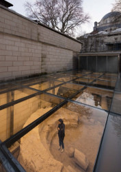 Tabanlioglu Architects, knihovna Beyazit v Istanbulu - ostatky byzantského kostela, foto