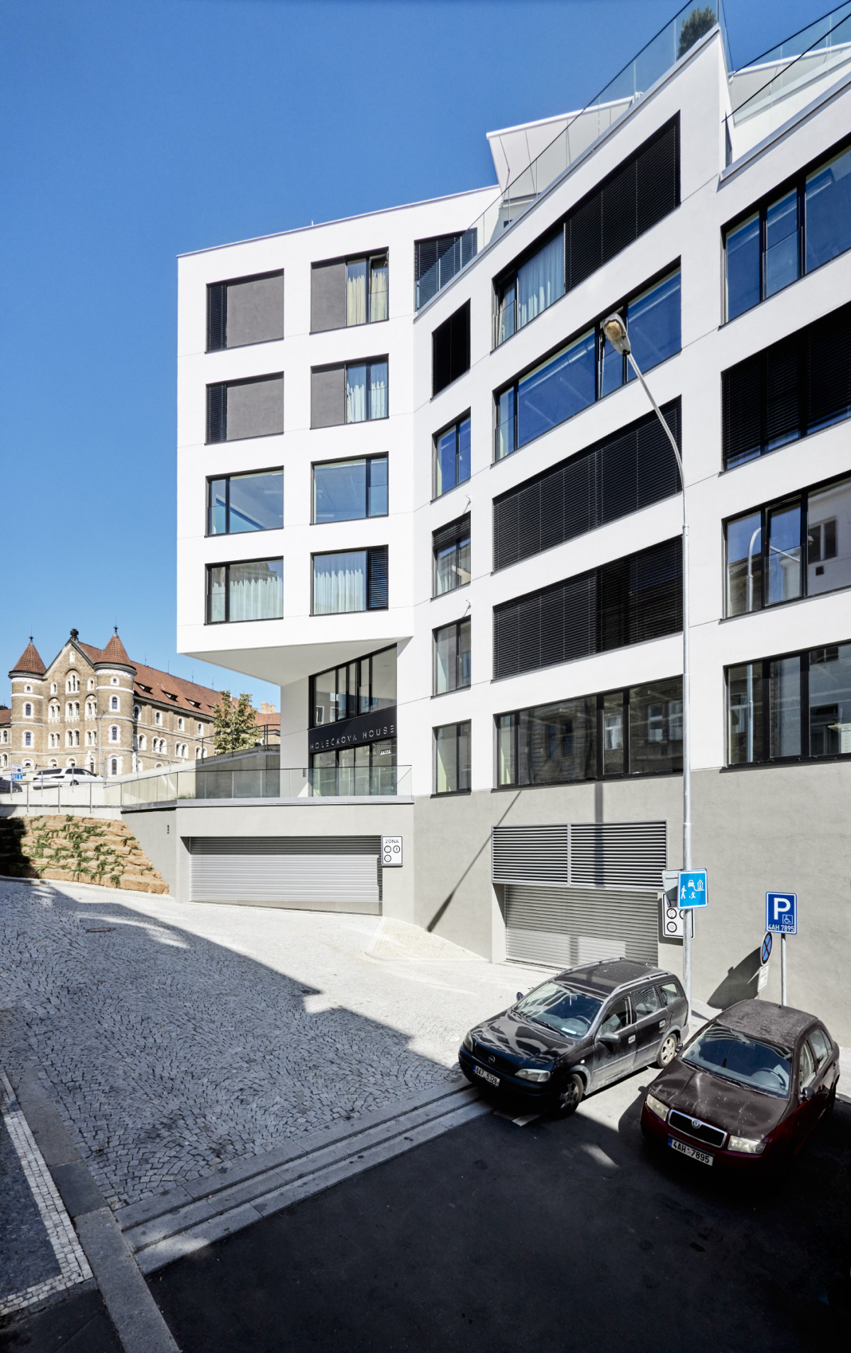 Rezidence Kobrova a Holečkova House od SCHINDLER SEKO ARCHITEKTI