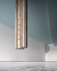 Studio Fala navrhlo v portugalském Portu netradiční rodinný dům