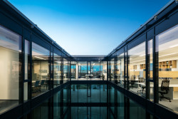 KOGAA, Kanceláře Kreston. Foto