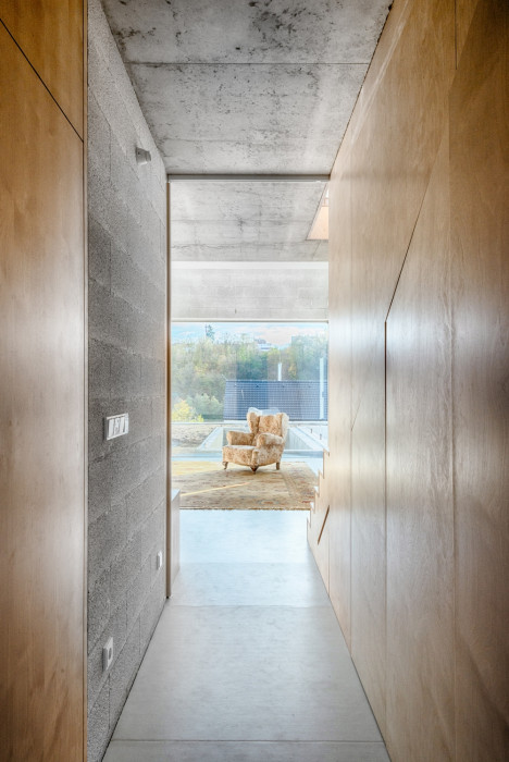 Dům pro babičku, NOT BAD