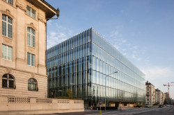 Swiss Re Next, Mythenquai, Curych, 2008–2017