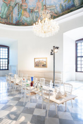 Od 26. do 28. května 2023 bude jihomoravský Mikulov hostit festival Křehký Mikulov. Na programu je designová přehlídka, tvůrčí workshopy i tradiční opékání buřtů