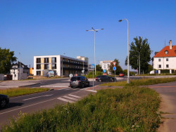 Nové Dvory dnes. Zatím to tu město budoucnosti nepřipomíná