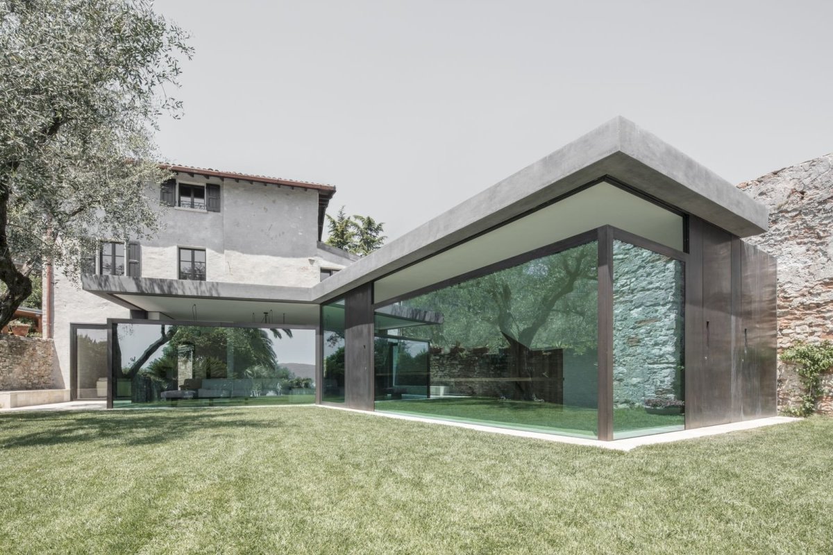 F Holiday House, Bergmeisterwolf