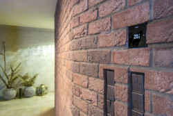 Společnost REHAU instaluje systémy podlahového vytápění po celé České republice