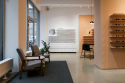 Optika ZITA, Grau Architekti