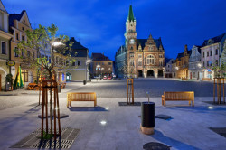 Vladimír Balda architekt & atakarchitekti, Rekonstrukce náměstí ve Frýdlantu – foto