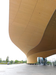 Centrální knihovna Oodi od  ALA Architects