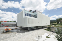 Pavilon společnosti KOMA Modular ve Vizovicích