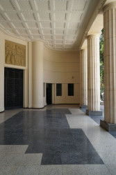 Od 9. března do 4. června 2025 je možné navštívit výstavu Caracas: Zapomenutá metropole modernismu ve Winternitzově vile.